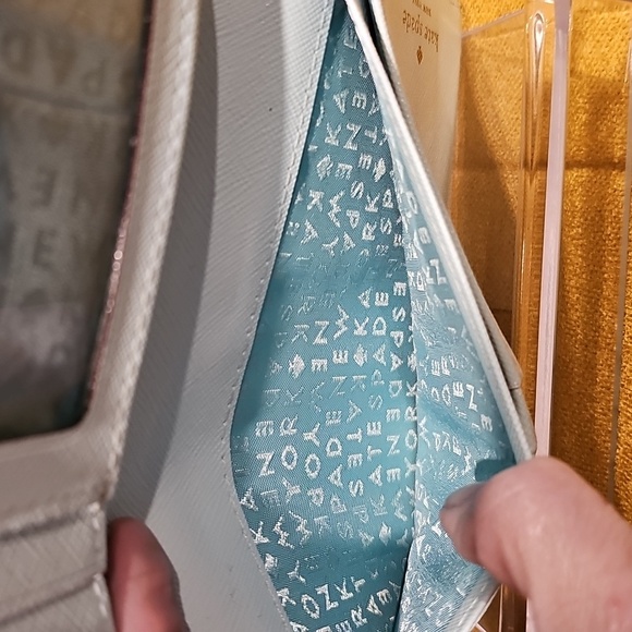 Kate Spade, Laurel Way Stacy Wallet, EUC - Picture 8 of 16